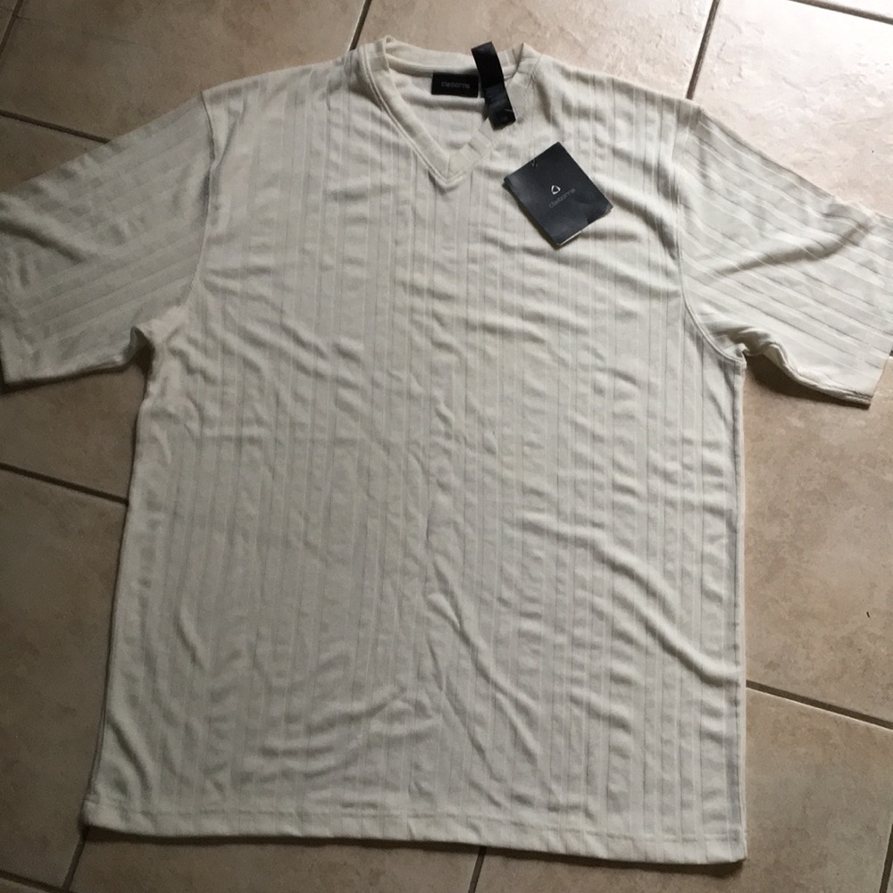 Cream knit v-neck shirt